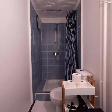 Courtine - Le Calme Au Centre Apartment